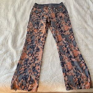 Free people cascade flares
